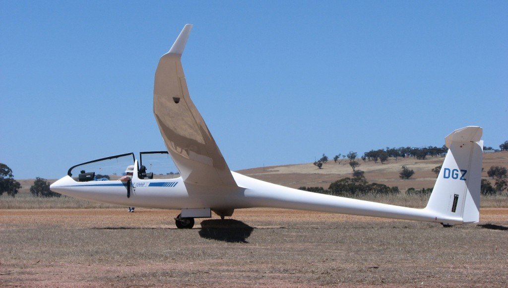 DGZ_cropped GAP starting its maiden flight at Beverley